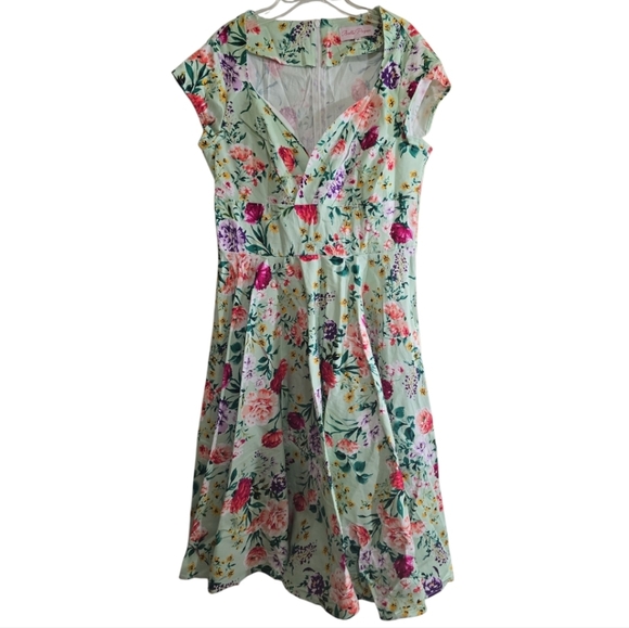 NWT Belle Poque Retro Fit and Flare Pin-up Dress Medium Mint Green Floral - Picture 2 of 8